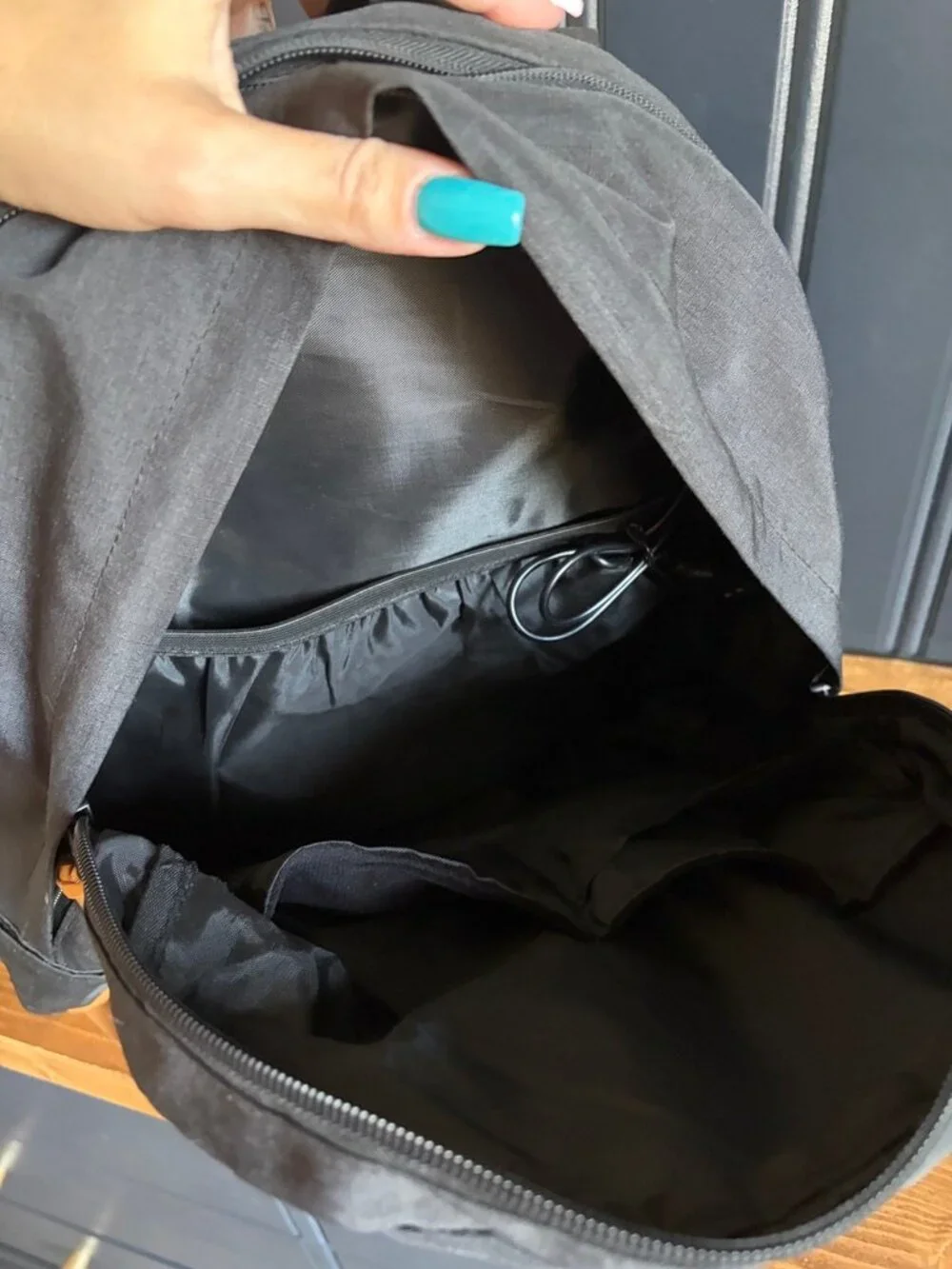 Pre-Owned Supacool Outdoor Originals Black Backpack